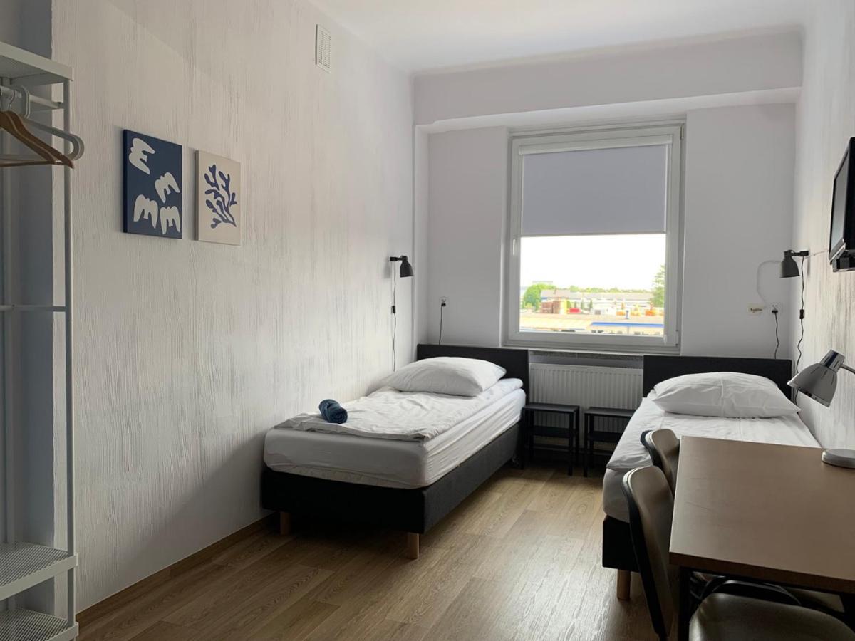 Premium Hostel & Bistro - Hostelpremium Pl เมียเลส ภายนอก รูปภาพ